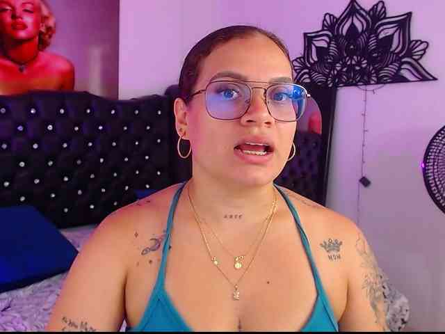 arianagonzale webcam