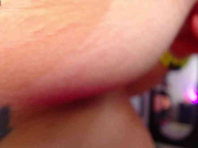 arianagonzale webcam