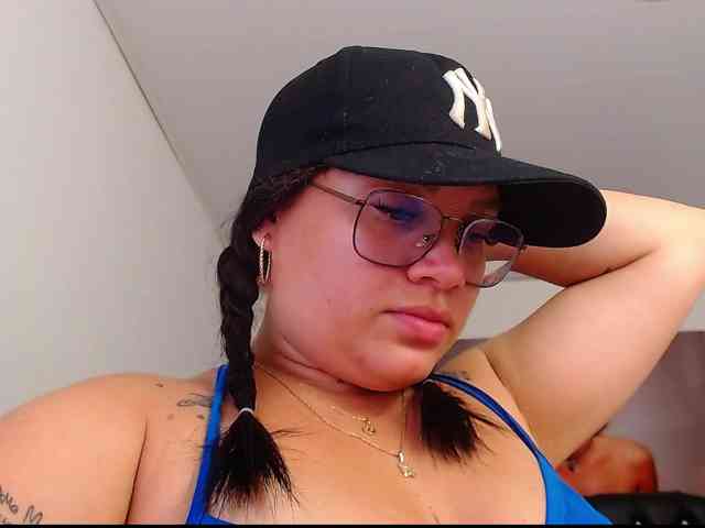 arianagonzale webcam