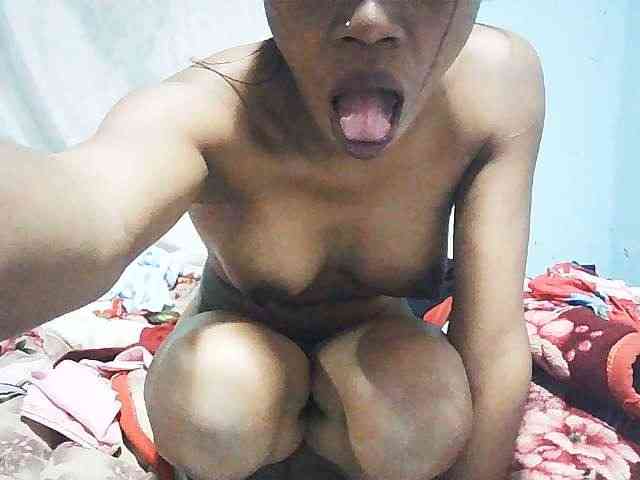 Honey699 webcam
