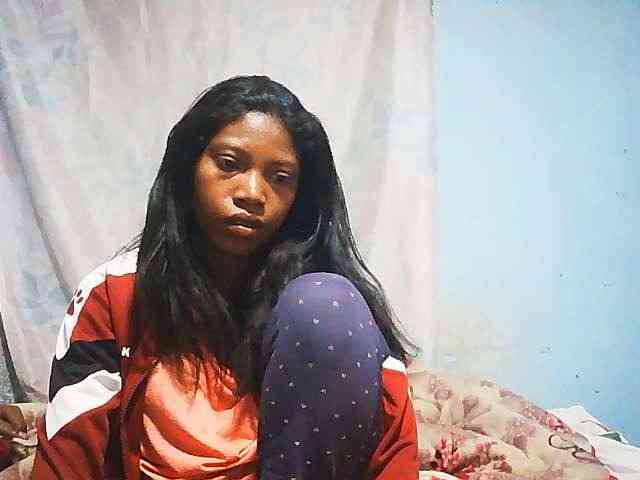 Honey699 webcam