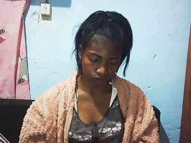 Honey699 webcam