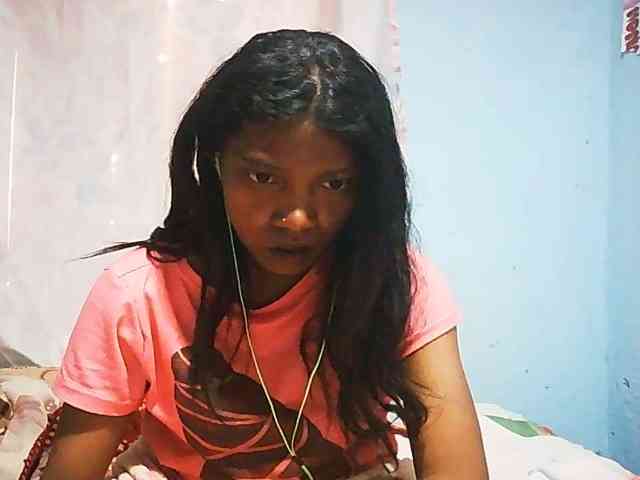 Honey699 webcam