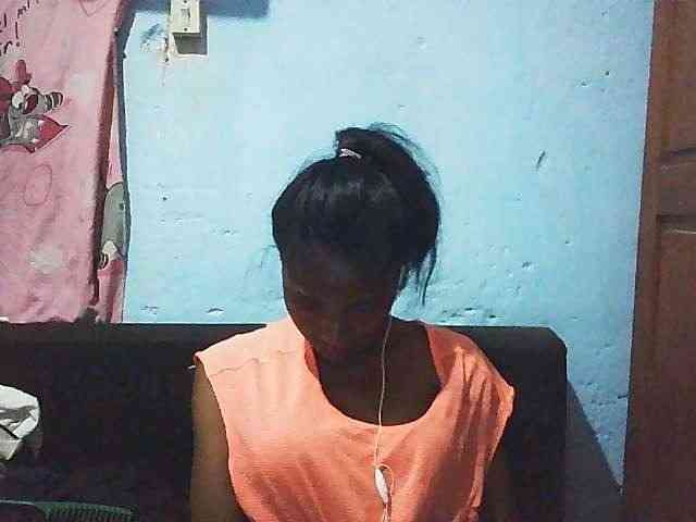 Honey699 webcam