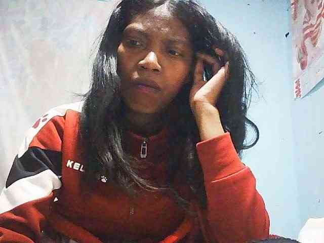 Honey699 webcam