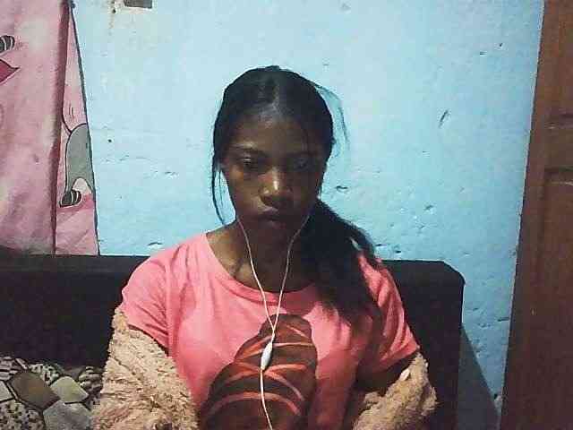 Honey699 webcam