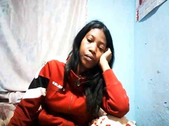 Honey699 webcam