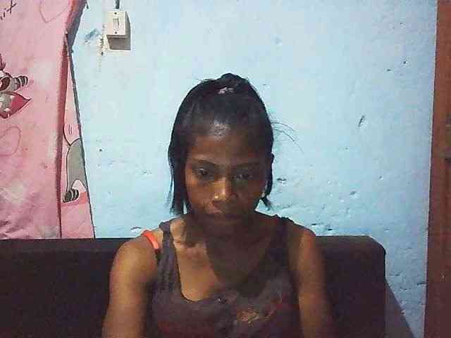 Honey699 webcam
