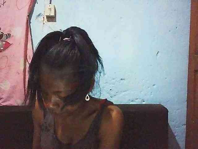 Honey699 webcam