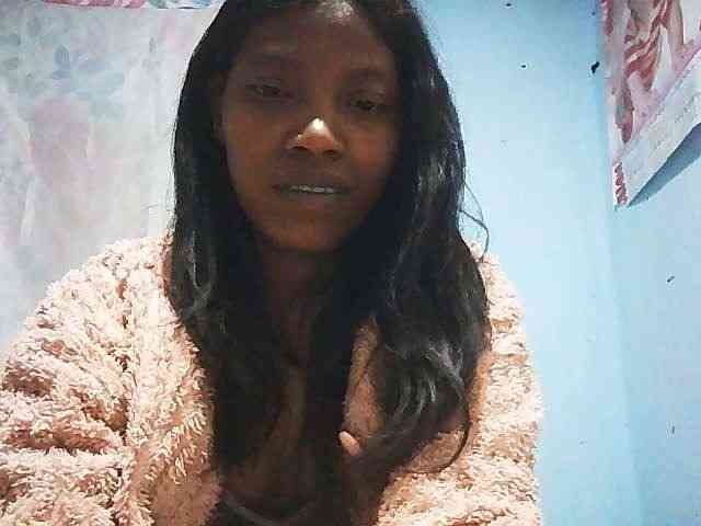 Honey699 webcam