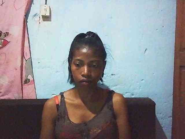Honey699 webcam