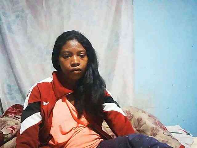 Honey699 webcam