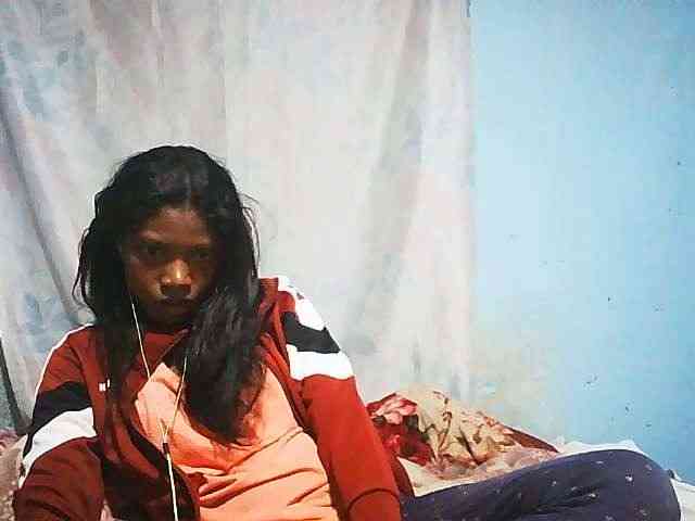 Honey699 webcam