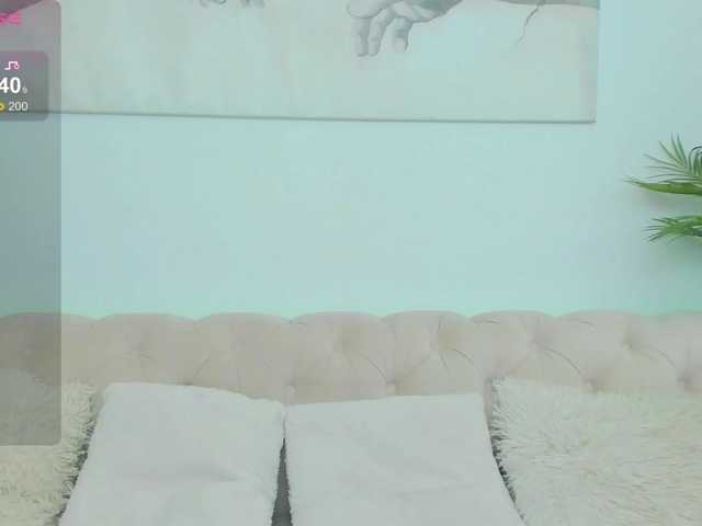  DaliaHeaven chat room