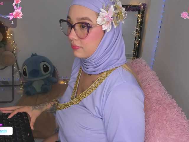 Jazmin-Kitana's BongaCams show and profile