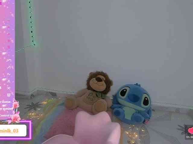 Jazmin-Kitana webcam