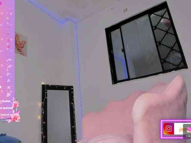 Jazmin-Kitana webcam