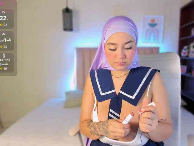 Jazmin-Kitana webcam