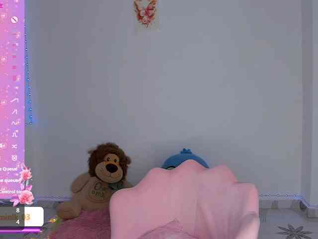 Jazmin-Kitana webcam