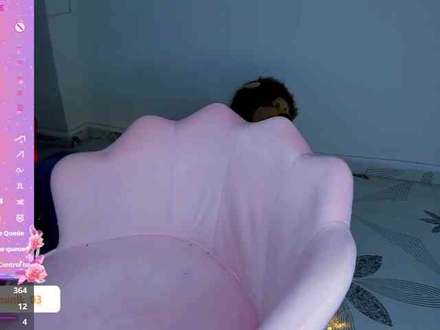 Jazmin-Kitana webcam