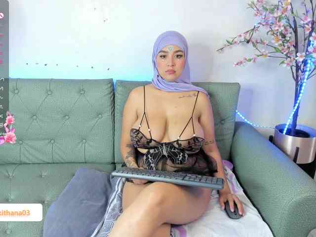 Jazmin-Kitana webcam