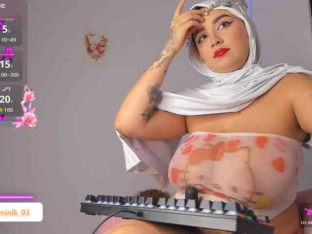 Jazmin-Kitana webcam