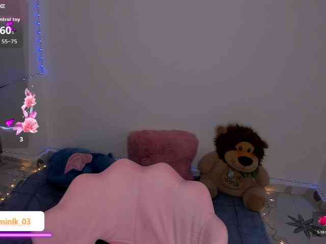 Jazmin-Kitana webcam