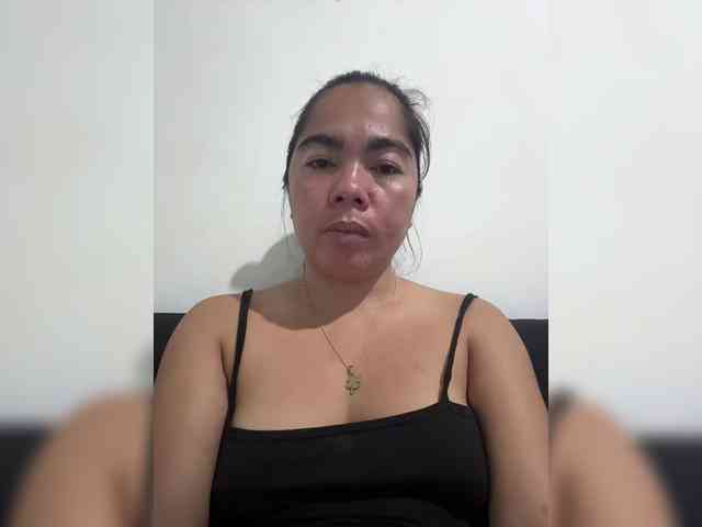 Hadassha - asian-mature cam model from asia