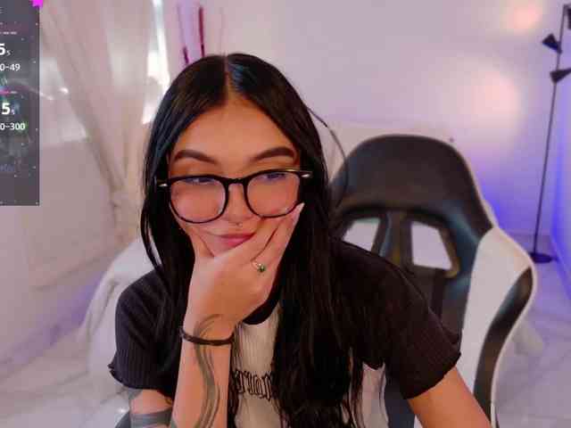 AnabelWolf AnabelWolf