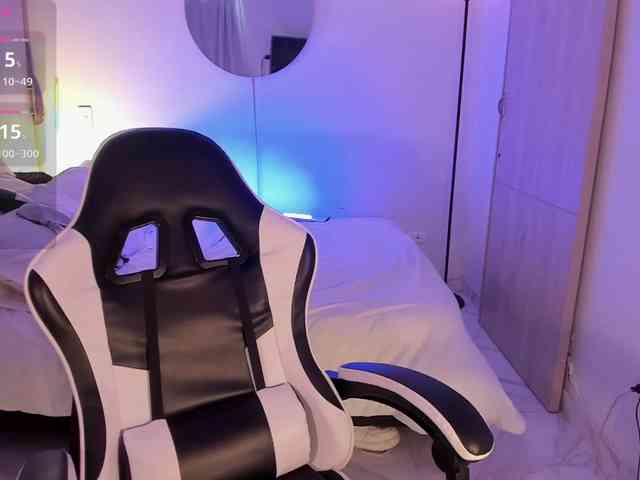 AnabelWolf webcam