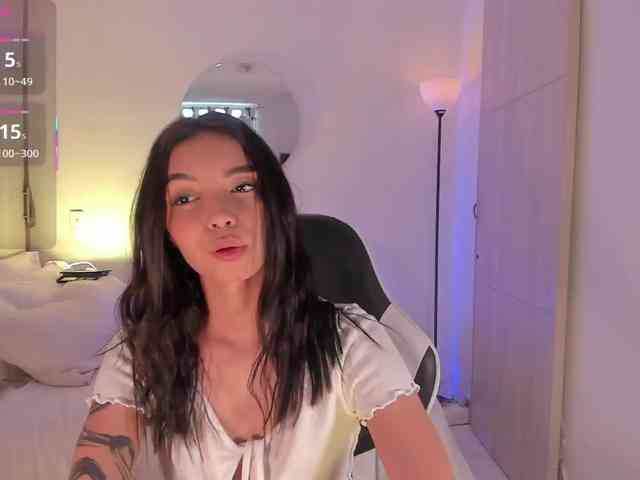 AnabelWolf webcam