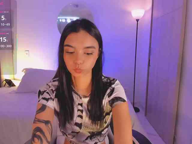 AnabelWolf webcam