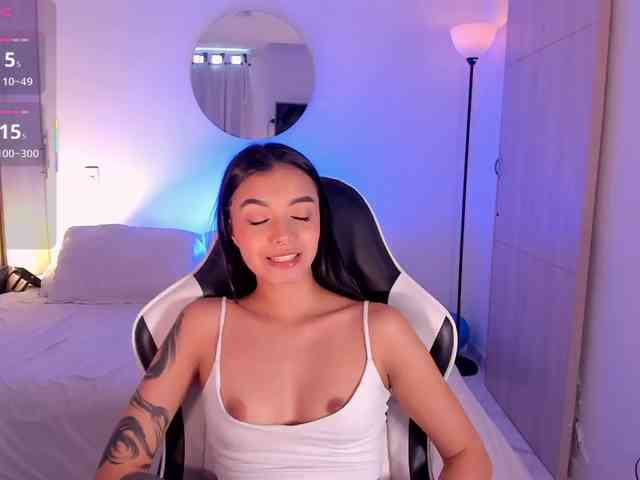 AnabelWolf webcam