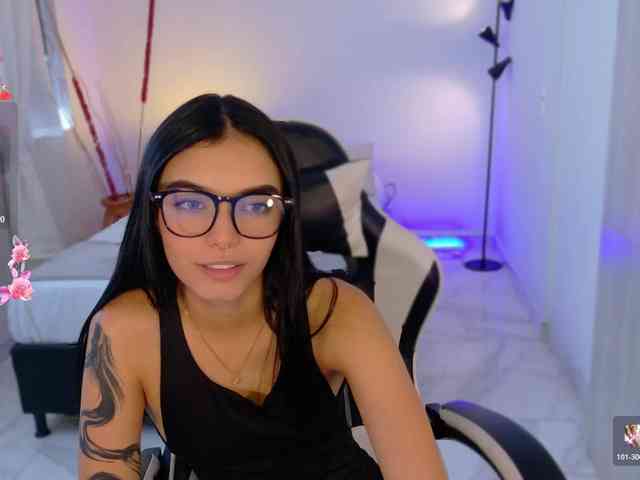 AnabelWolf bongacams