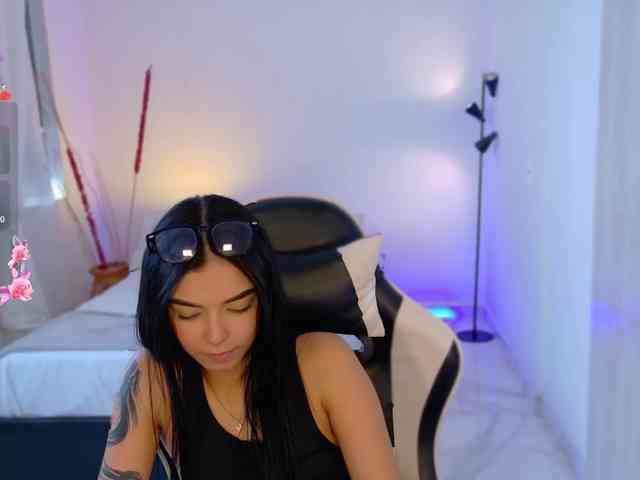 AnabelWolf webcam