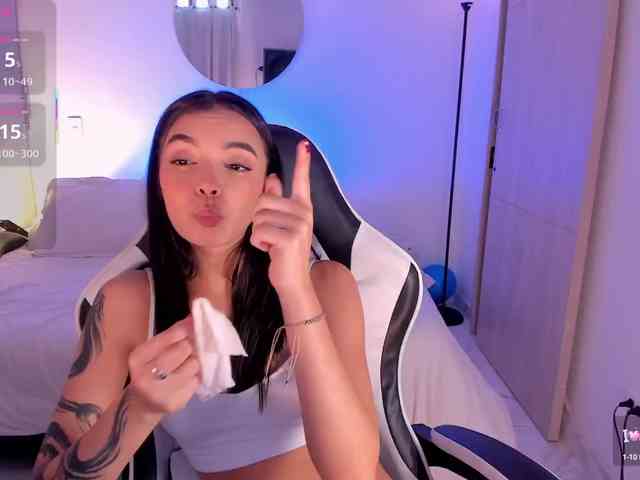 AnabelWolf webcam