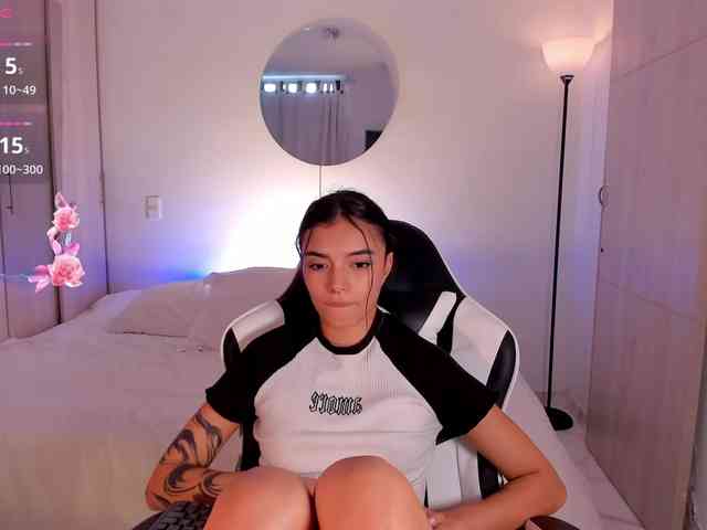 AnabelWolf webcam