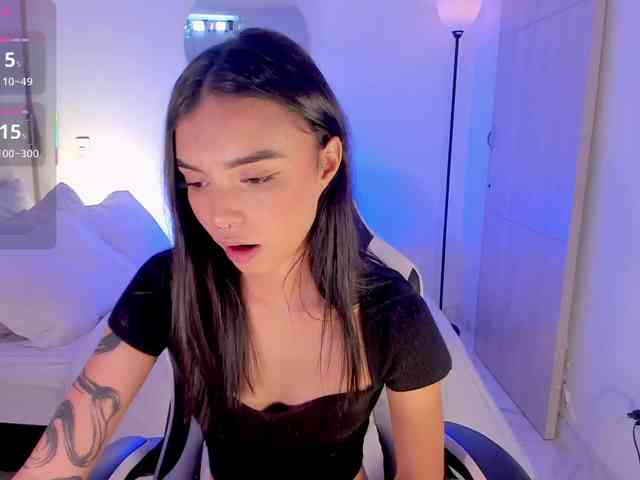 AnabelWolf webcam