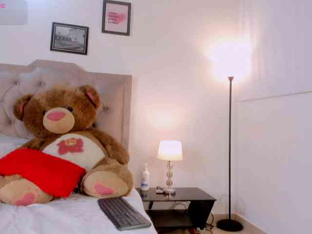 sofiaseww webcam