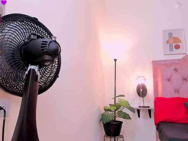 sofiaseww webcam