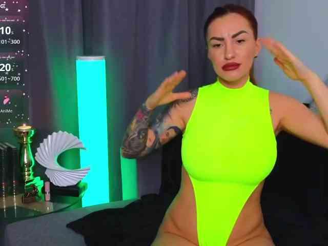 KateyRivaa webcam