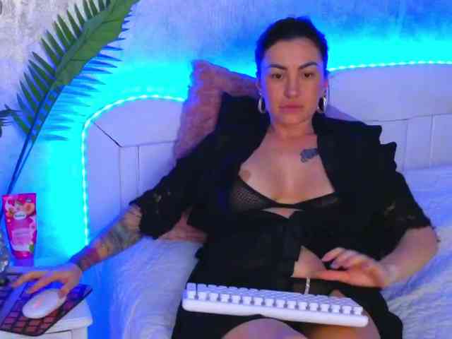 KateyRivaa KateyRivaa