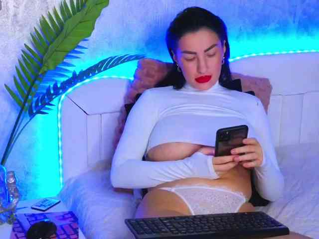 KateyRivaa webcam