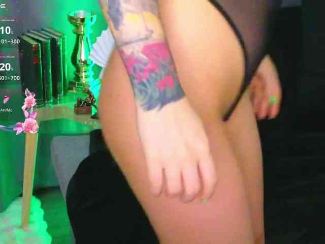 KateyRivaa webcam