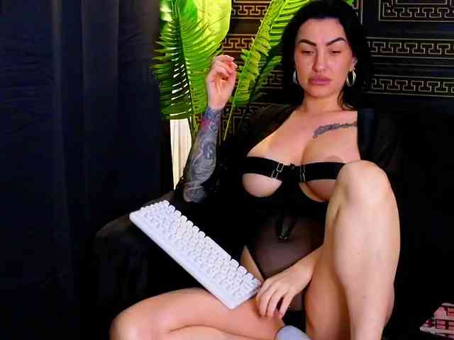 KateyRivaa KateyRivaa