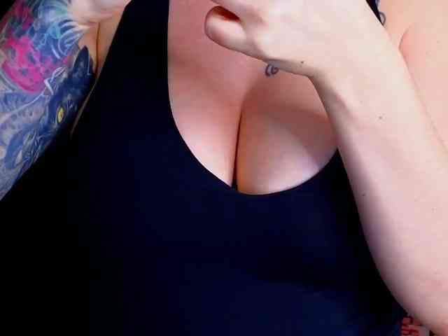 KateyRivaa KateyRivaa