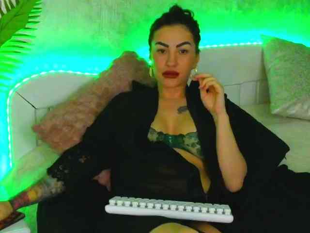 KateyRivaa webcam