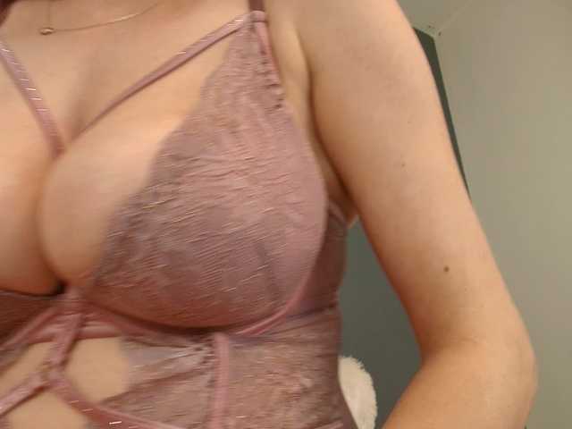 Preview of anneblueeyes