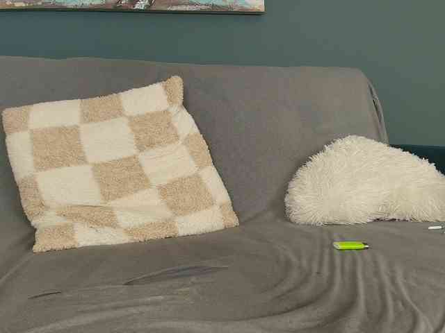 AnneBlueeyes AnneBlueeyes