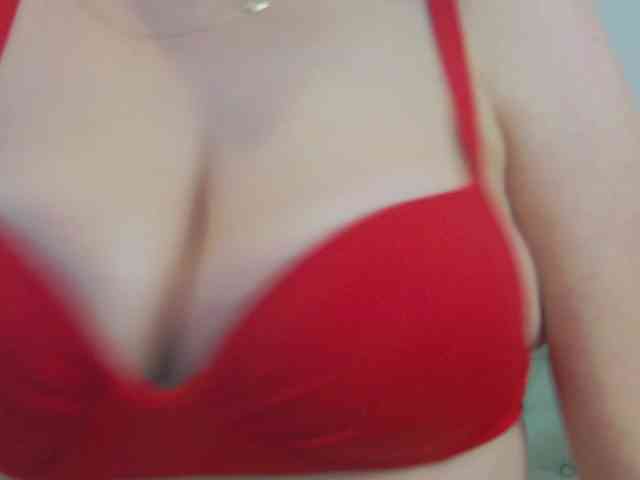 AnneBlueeyes webcam